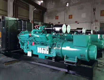 阿拉尔科克400kw大型柴油发电机组